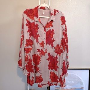 Free People gray and red floral oversized blouse